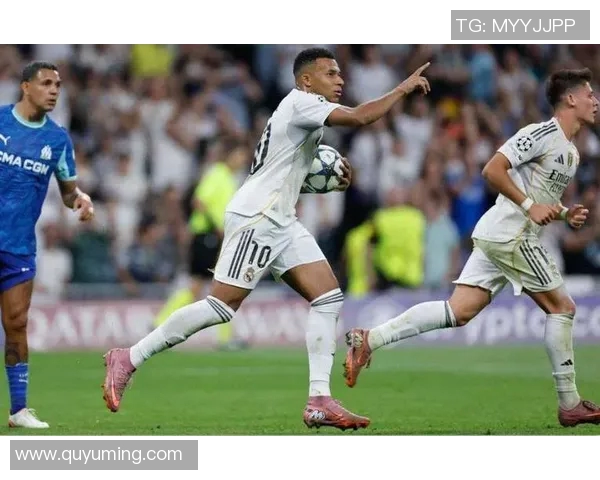 姆巴佩欧冠夜三球成英雄赛后言辞透露未来去向已定